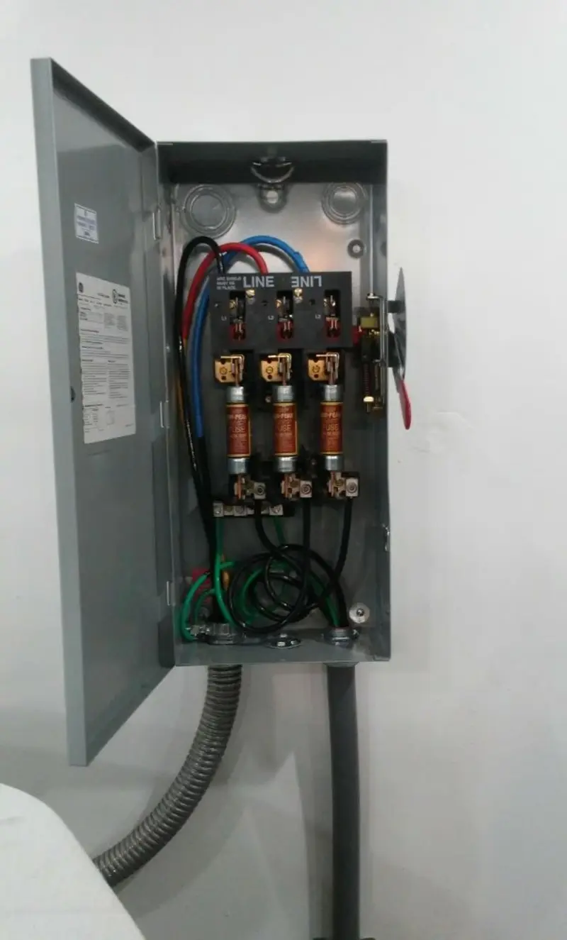 Three-phase disconnect switch installed for Smoke Detector Installation in Lenox